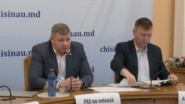 Denis Șova: PAS și PSRM continuă să blocheze adoptarea bugetului municipiului Chișinău